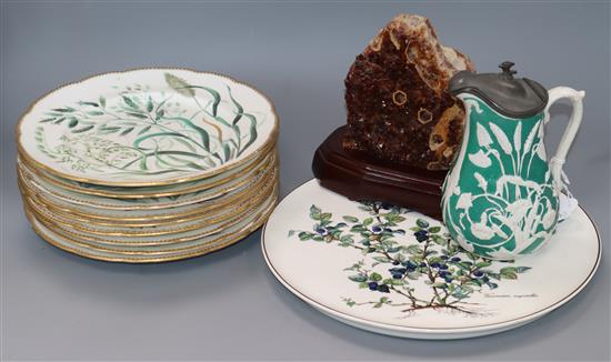 A Coalport and Royal Worcester botanical plates, etc.